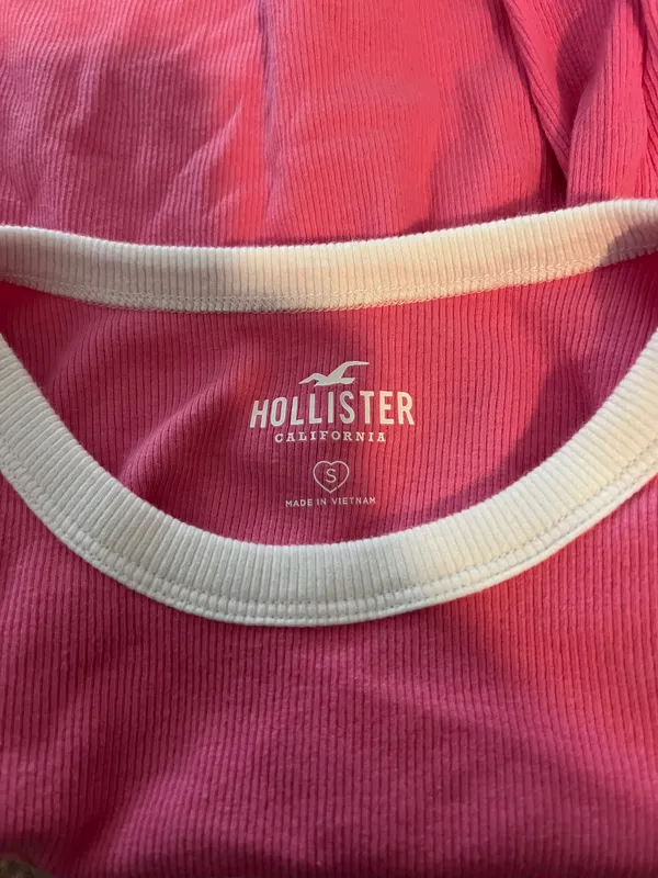 Hollister Cropped Tank Top - Image 3