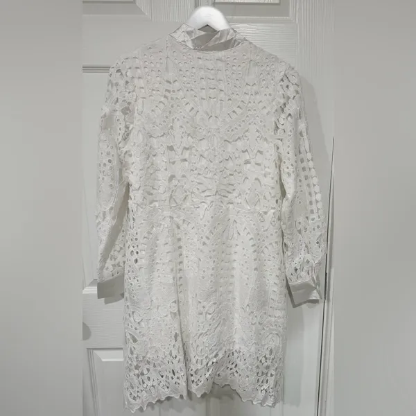 White Lace Coastal Beach Resort Long Sleeve Button Size Small Shirt Dress - Image 4