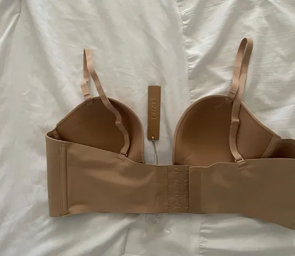 SKIMS deep plunge shape wear plunge bra - Image 8