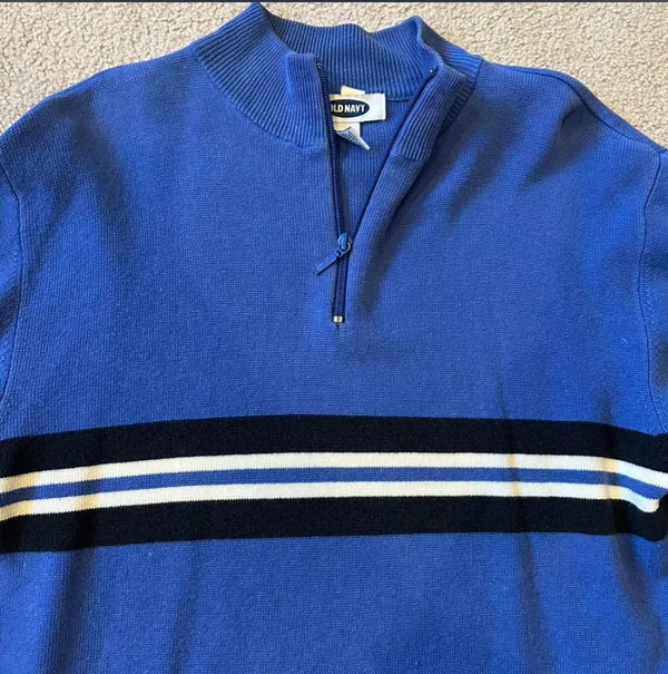 Vintage Old Navy Quarter-Zip Sweatshirt - Image 3