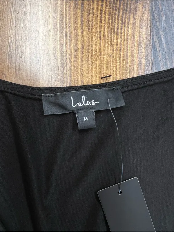 Lulus Glory of Love Black Shift Dress Size Medium NWT - Image 8