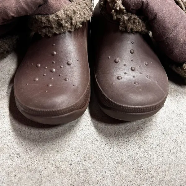 Crocs Nadia Rubber Winter Boots Sherpa Lined Brown Women's Size 8 - Image 2