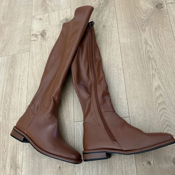TORGEIS Women's Genevieve Thigh High Boots, Cognac, Size 7.5, NWOT - Image 4