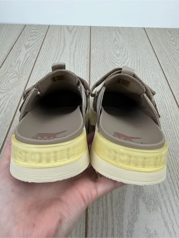 Sorel Women's Viibe Slip-On Strap Clog Flat 11M Omega Taupe Honey White $135 - Image 6