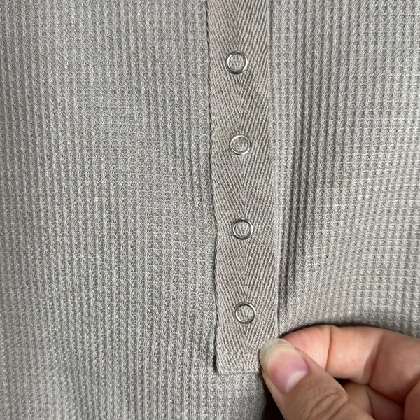 BKE Buckle Women’s Henley Tan Long Sleeve Ribbed Waffle Knit Shirt size XS - Image 6