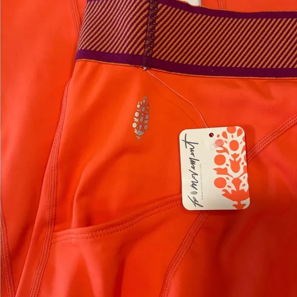 NWT FP Movement Endurance orange leggings size XS - Image 7