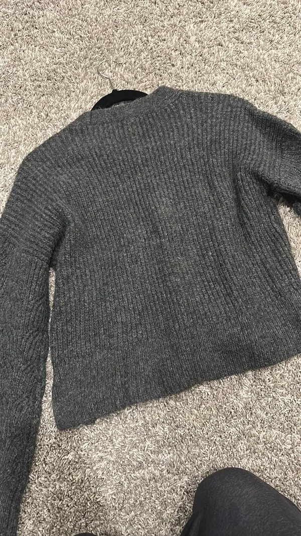 Abercrombie Sweater - Image 7