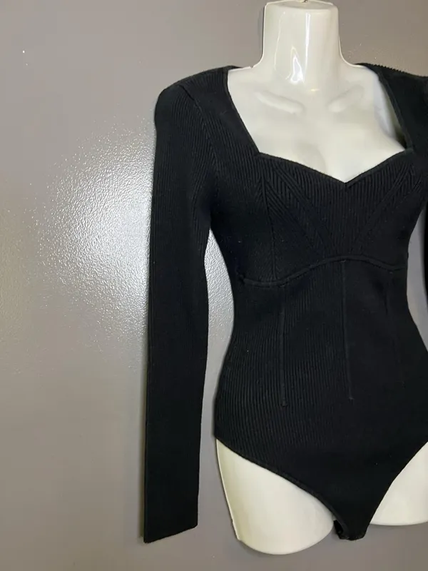 Abercrombie & Fitch Bodysuit Womens Medium Black Sweetheart Neck Long Sleeve - Image 3