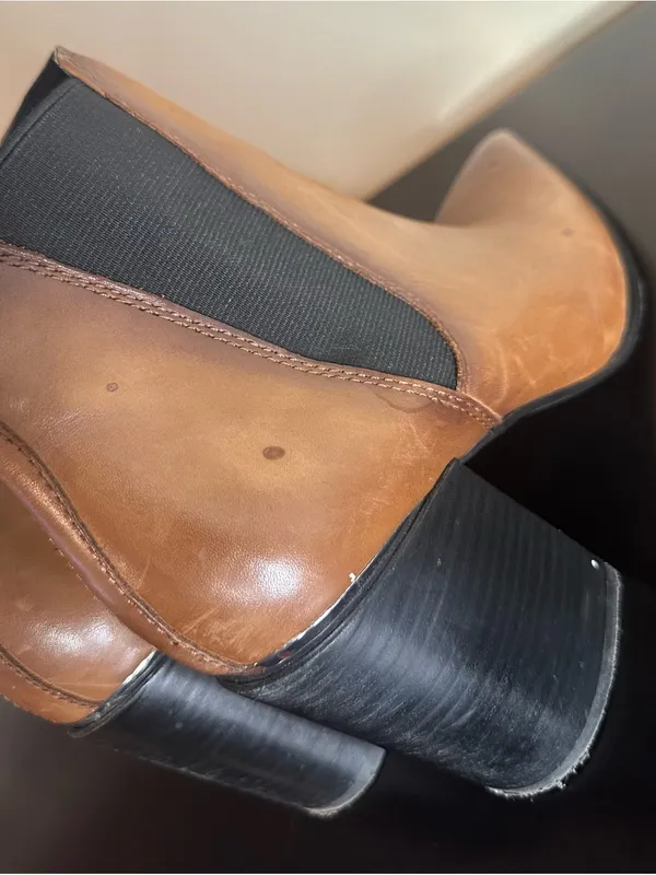 Steve Madden “Knoxi” Cognac Brown Leather Block Heel Chelsea Booties - Image 3