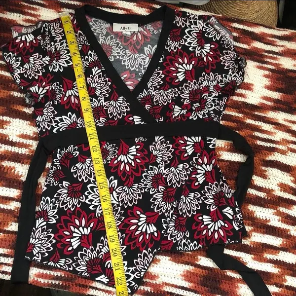 Y2K Vintage Whimsygoth Wrap Top Belted Babydoll V-Neck Blouse Shirt Floral Asymmetrical Hem Short Sleeve USA Made Red White Black-M Measurement in pics Great condition - Image 8