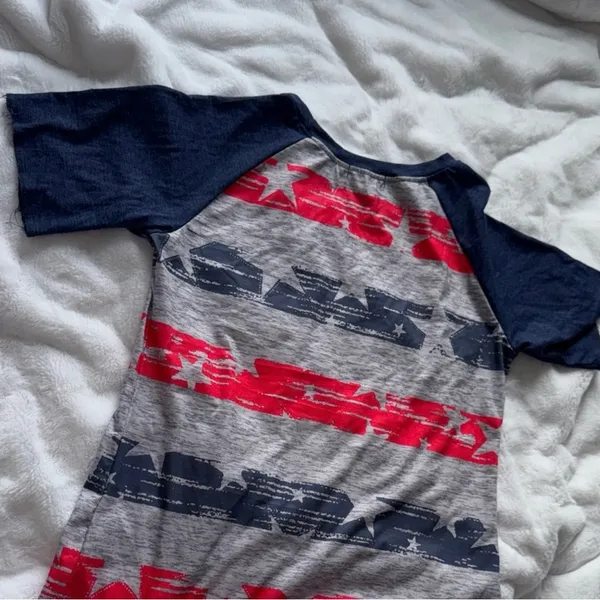 Deerose USA Raglan Tee M Red Blue Stars Stripes Patriotic Shirt - Image 8
