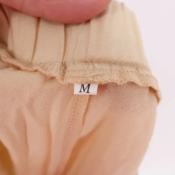 Shorts Womens Medium Beige Pleated‎ Ruffle Layered Flowy Pull On Elastic Waist - Image 3