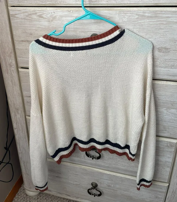 American Eagle Outfitters Cream Knit Sweater - Image 3