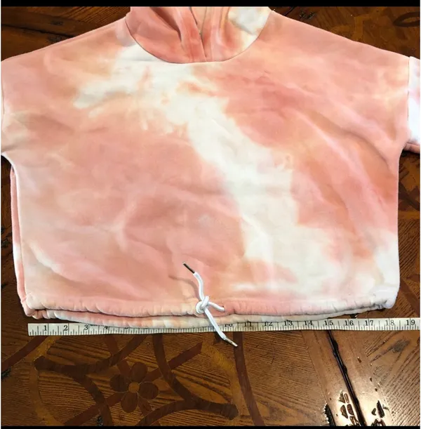 Cropped Hoodie Size M - Image 7