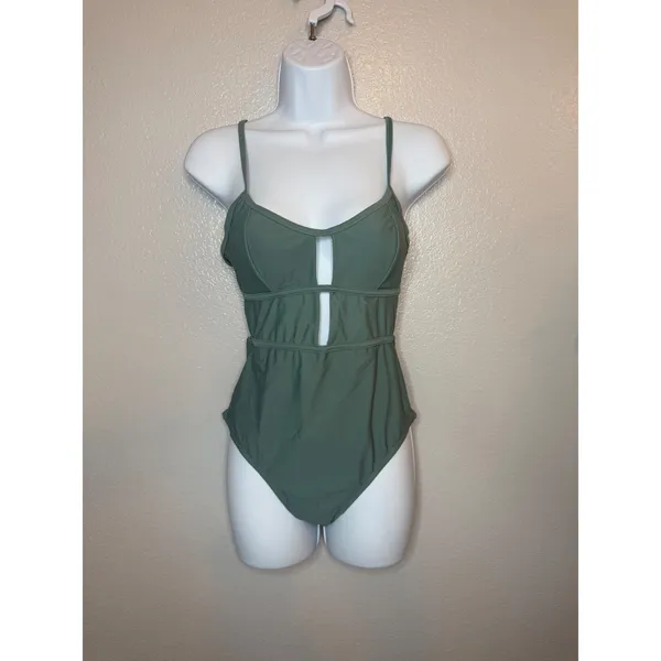 Cupshe Sage Green‎ Cutout One Piece Swimsuit DAA12E4E025PP NWT Small - Image 3