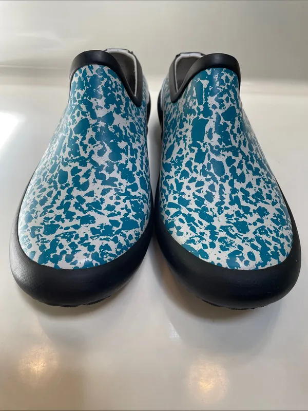 BOGS Bloom Women’s Patch Spot Blue White Black Rubber Slip - Image 2