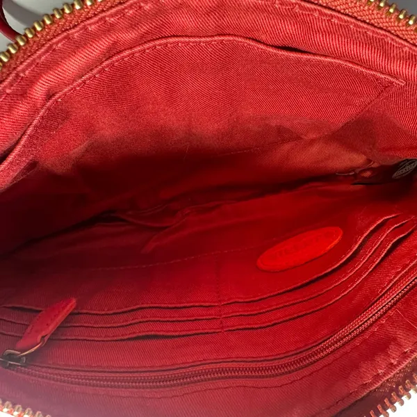 Fossil Erin Crossbody Bag‎ Womens Small Red Pebbled Leather Key Charm Pockets - Image 5