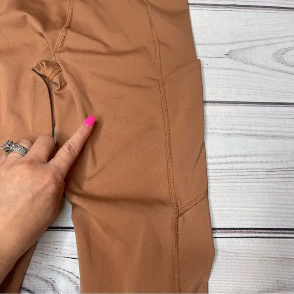 American Eagle The Everything Pocket Leggings Size‎ XS Rust Brown Tan Athletic - Image 8