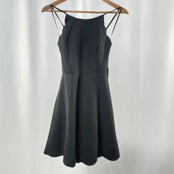 NWT Lulus Play On Curves Backless‎ Dress in Black Size Small - Image 4