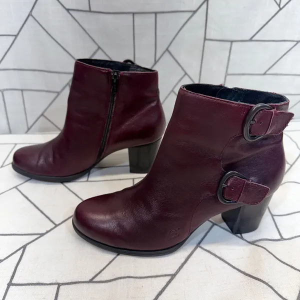 Born Leather Ankle Boots Size 9M Burgundy Buckle‎ Detail Block Heel F41847 - Image 4