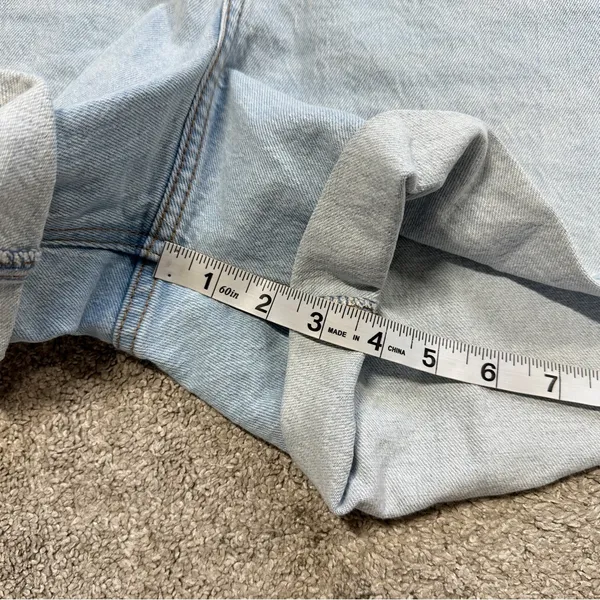 Abercrombie & Fitch Curve Love The Dad Short High Rise Cuff Hem Light Wash 34/18 - Image 13