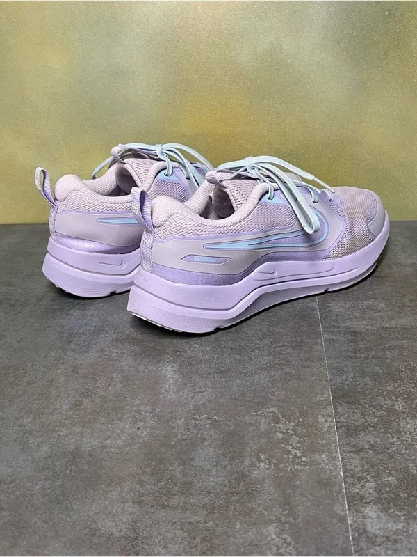 Nike Cosmic Runner Women's Lilac Running Shoes Size 7.5-8 - Image 8