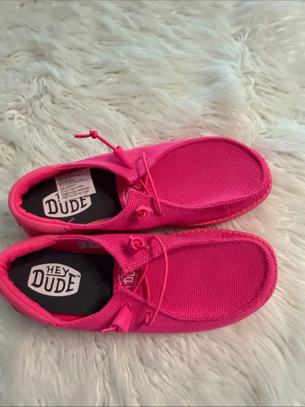 Hey Dude Hot Pink Lightweight Slip-On Sneakers size 9W BNWOT - Image 8