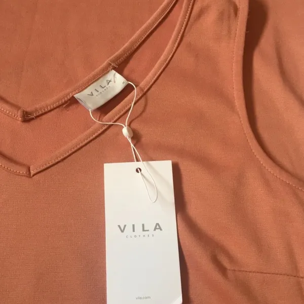 Vila /European label /Asos fringe hem coral dress NWT - Image 2