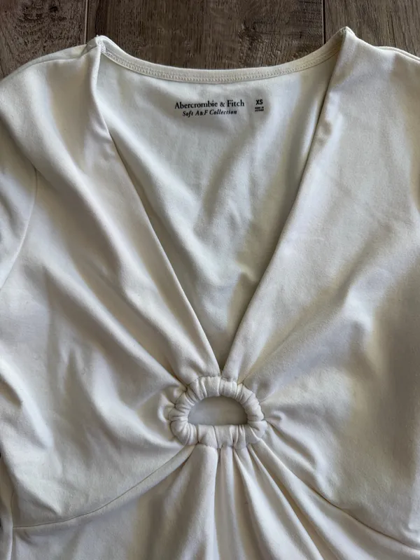Abercrombie & Fitch Cream Long Sleeve Twist-Front Bodysuit - Image 2
