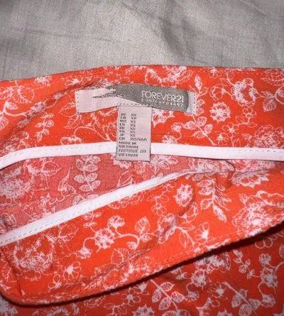Forever 21 Floral Shorts - Image 4