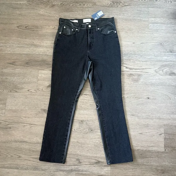 Universal Thread Mid‑Rise Faux Leather 80’s Slim Jeans - Size 10R -‎ Black - NWT - Image 3