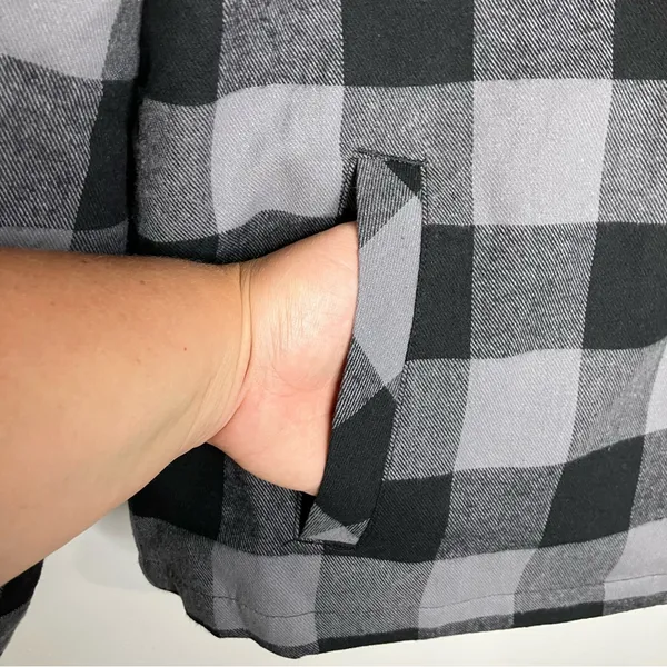 Kansas City Chiefs flannel‎ jacket black gray buffalo plaid women’s size large - Image 5