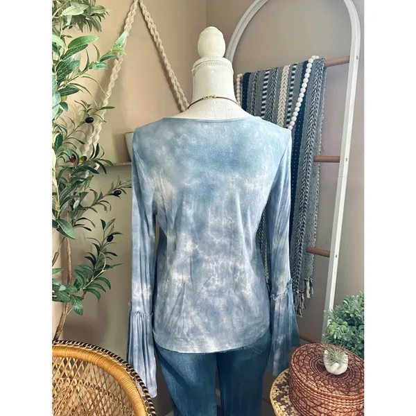 American Eagle Soft & Sexy Tie Dye Boho Top Crisscross Front Bell Sleeve S - Image 4