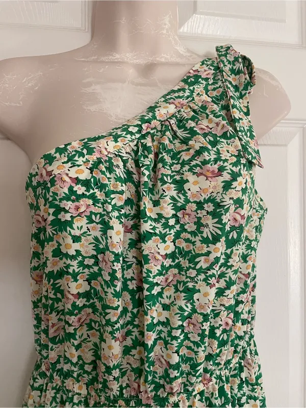 PrettyGarden One-Shoulder Green Floral Maxi Dress Size Medium‎ - Image 3