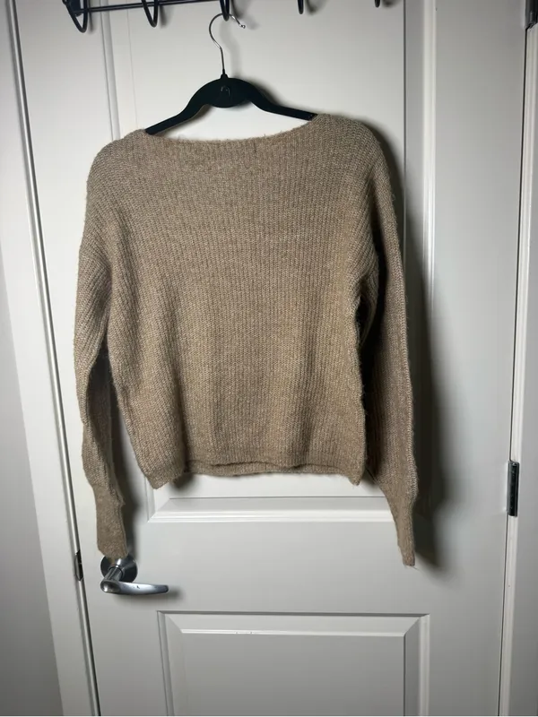 Vero Moda Relaxed Taupe Crewneck Sweater - Image 4