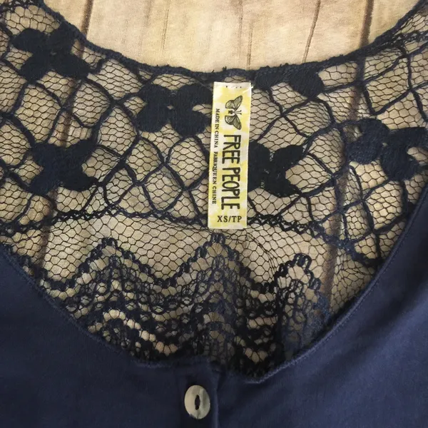 free people NAVY lace Button up top/cardigan - Image 6