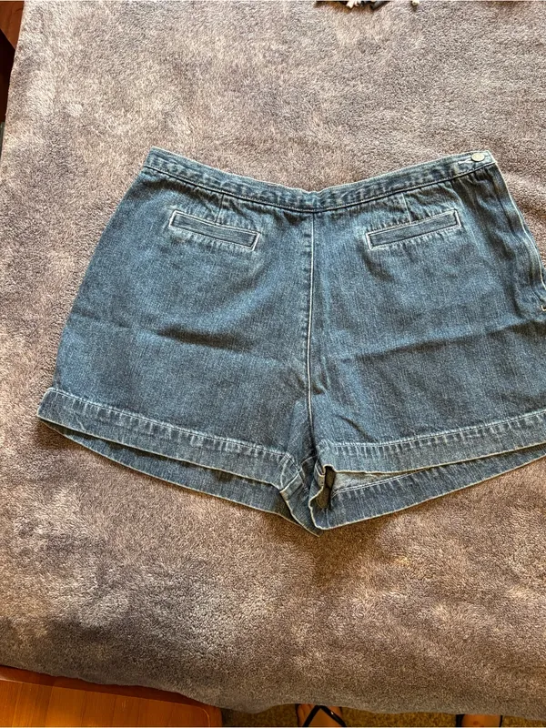 Vintage American Eagle Denim Shorts - Image 3