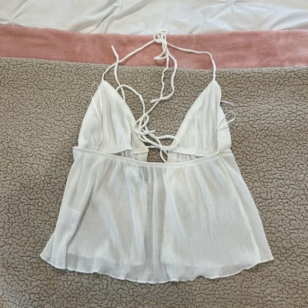 Princess Polly white halter neck with adjustable straps - Image 3