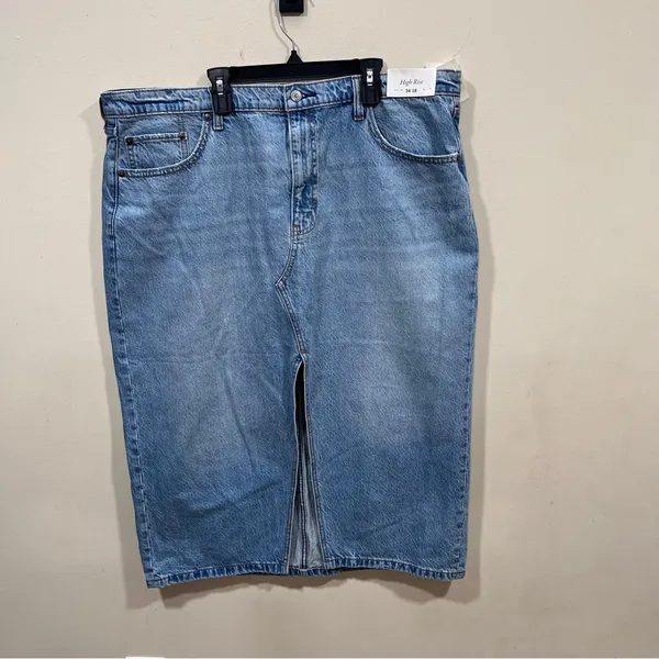 NWT Abercrombie & Fitch blue Denim Skirt midi size 34 US 18 plus size - Image 3
