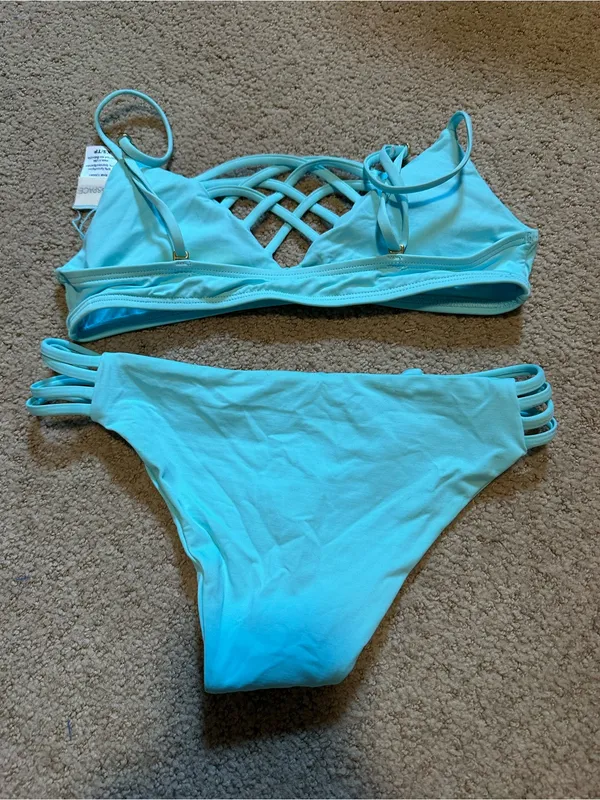 NWOT L*Space Jamie Low Down bikini set extra small - Image 4