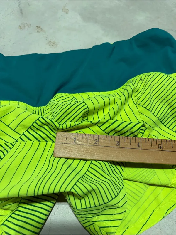Brooks Neon Lime Running Shorts with Teal Waistband - Image 4