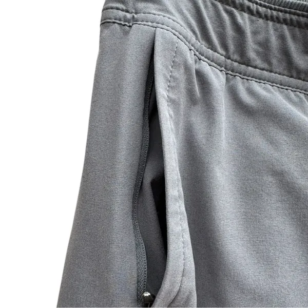 Kuhl Gray Outdoor Pants with Elastic Waistband and Straight Leg Relaxed Fit - Image 3