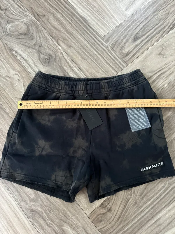 Alphalete Womens Washed Row-Cut Short - Faded Black , Size Medium - Image 5