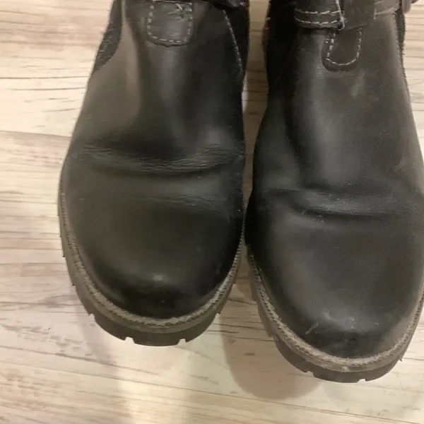 Ariat black leather/suede riding boots size 7 - Image 4