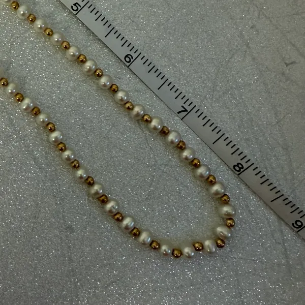 Five Pieces Costume Chains Gold - Image 8