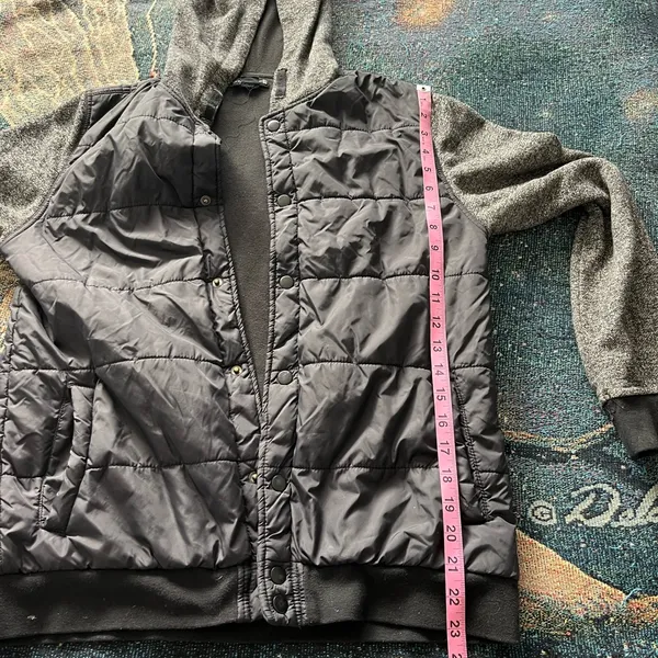 Ocean Current Women’s Puffer Jacket XL Black Gray Two Tone Button Up Hoodie Y2K - Image 15