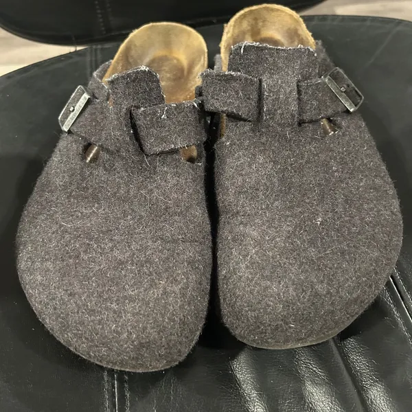 Birkenstock Women's Felt Clogs in Dark Gray - Image 10