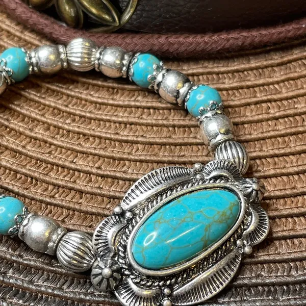 Boutique Western women’s Howlite turquoise and silver stretch bracelets. - Image 6