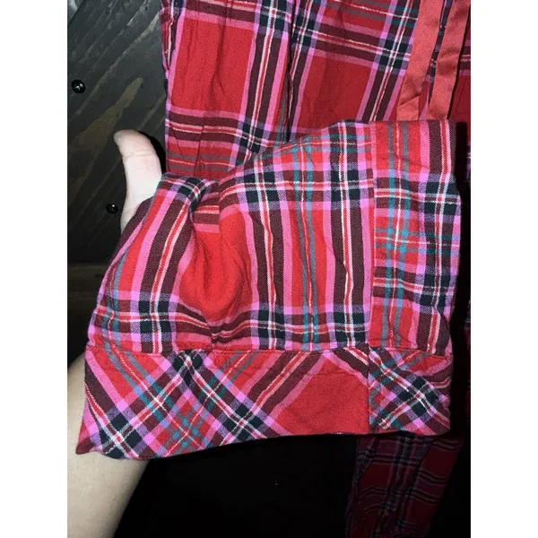 Victoria's Secret Women's‎ XS Pajama Set Red Plaid Long Sleeve EUC - Image 4