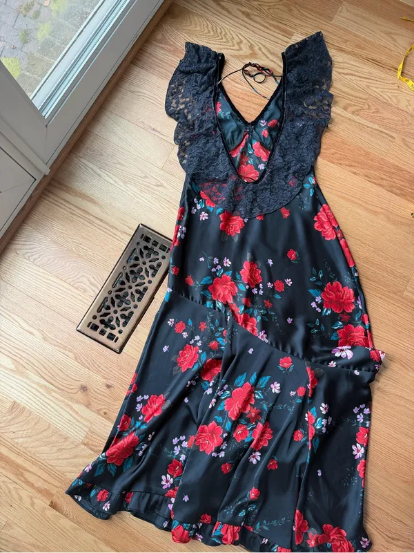 Free People Warm Hearts Black Floral Lace Midi Dress M - Image 8